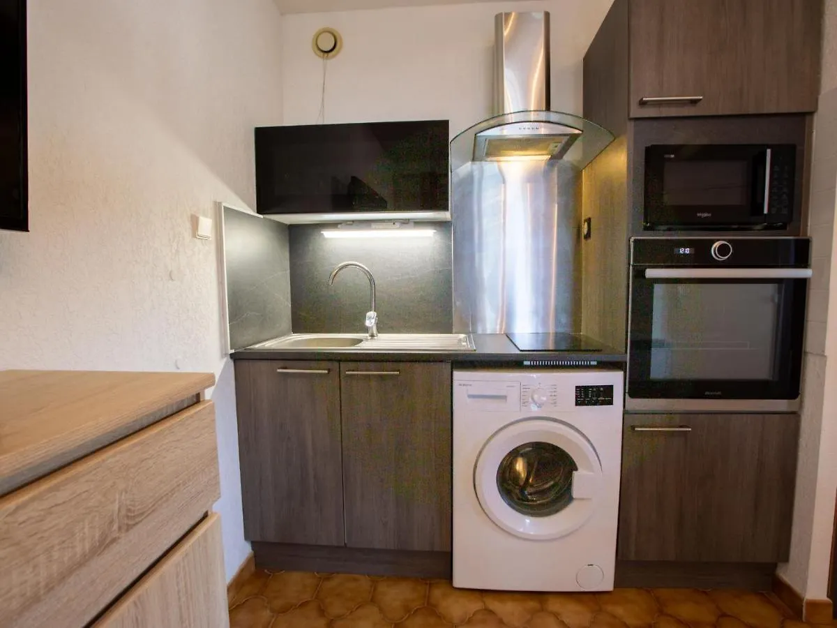 Apartment Les Regatiers By Interhome Hyeres